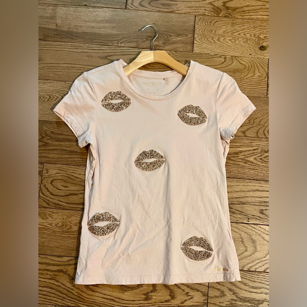 Guess Pink Short Sleeve Tee with Gold Lips